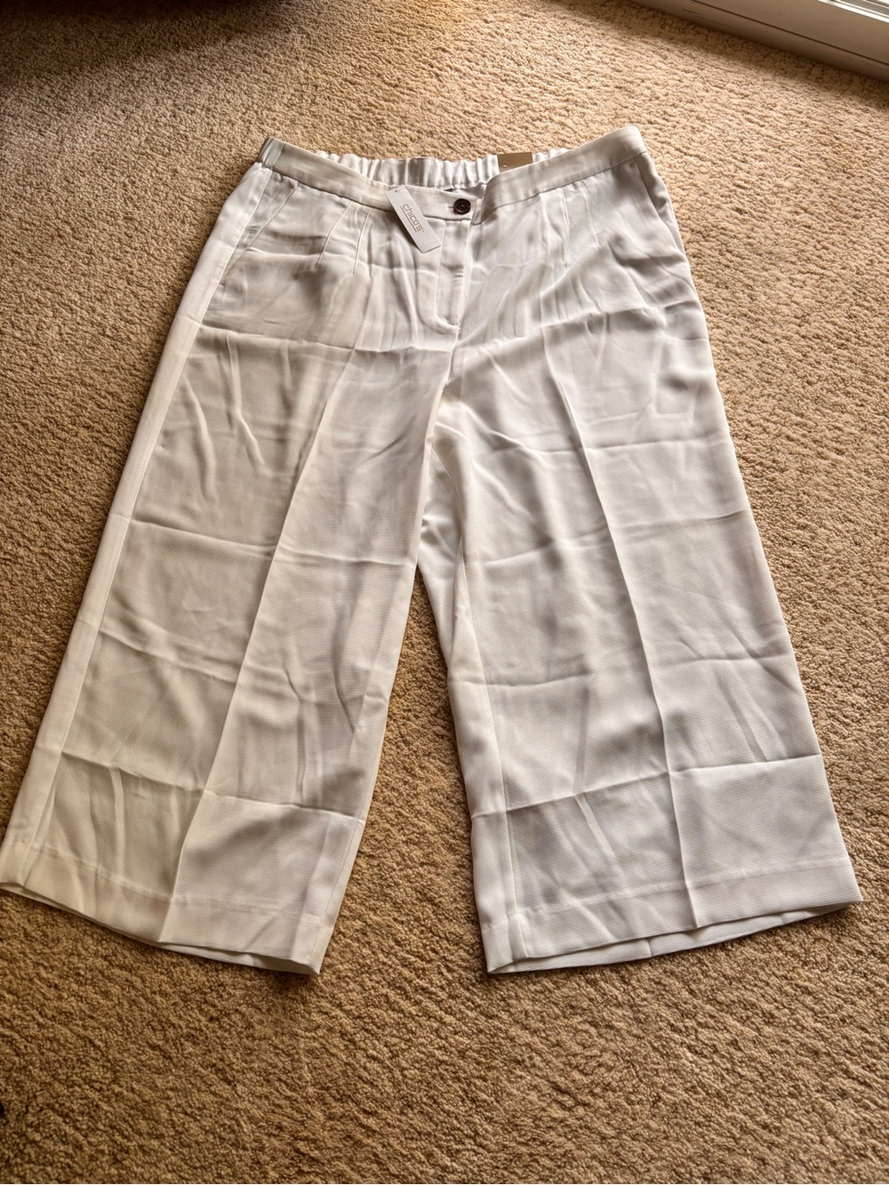 Chico's White Wide-Leg Cropped Chinos